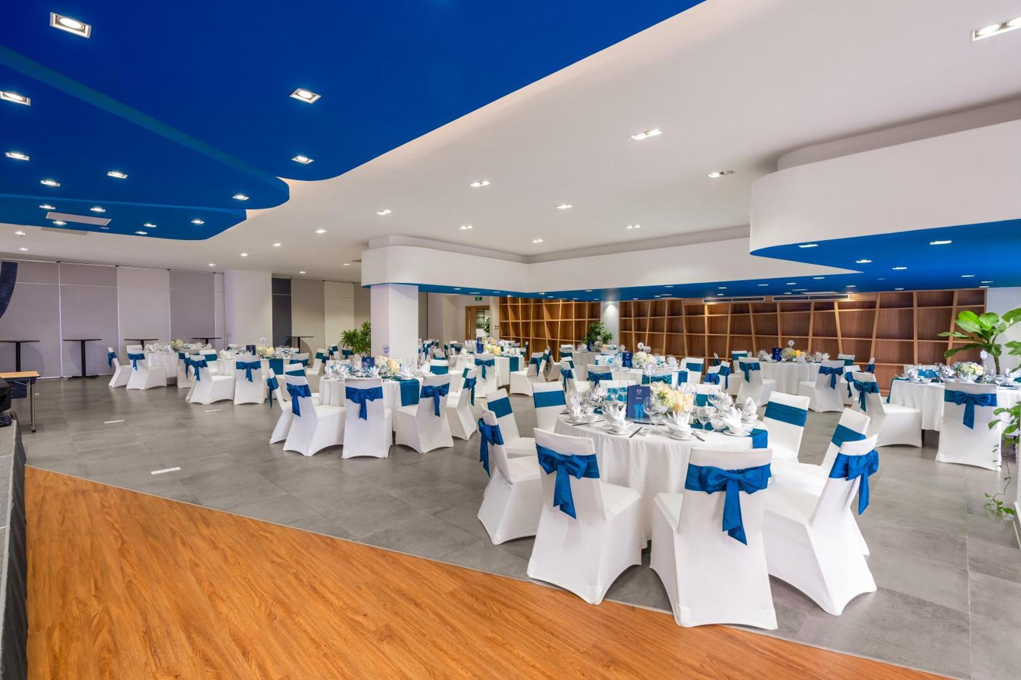 Aparthotel Tui Blue Nha Trang Extérieur photo